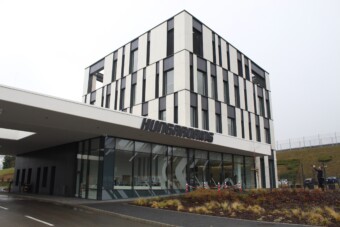 Átnevezik a Hungaroring kanyarjait - a pályán jártunk