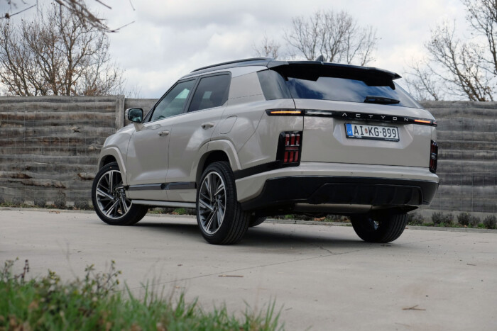 Nevet váltott egy autógyártó, kipróbáltuk új modelljét 18 | Vezess Nevet váltott egy autógyártó, kipróbáltuk új modelljét 18