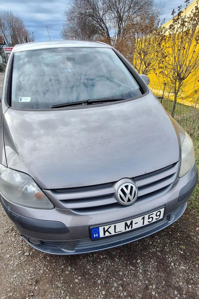 Féláron kínál lefoglalt Teslákat a NAV 2