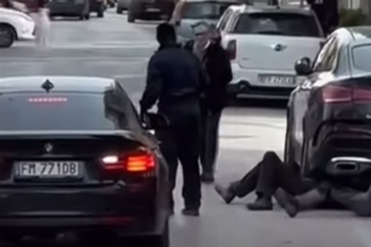 BMW-vel loptak Mercedest, ahogy még soha nem láttad