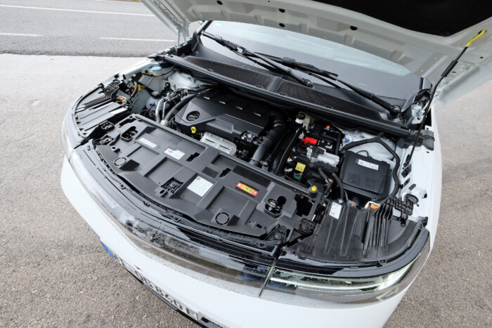 Az arany középút – Opel Grandland PHEV teszt 17 | Vezess Az arany középút – Opel Grandland PHEV teszt 17