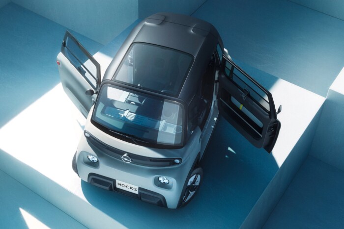 Minden színét elveszítette a legkönnyebb Opel 8