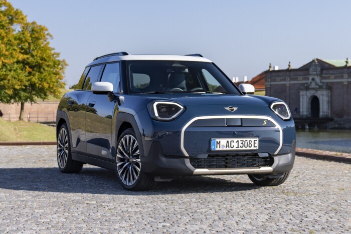 Autógyári munkások hanyagsága okozhat bajt 9 | Vezess Autógyári munkások hanyagsága okozhat bajt 9