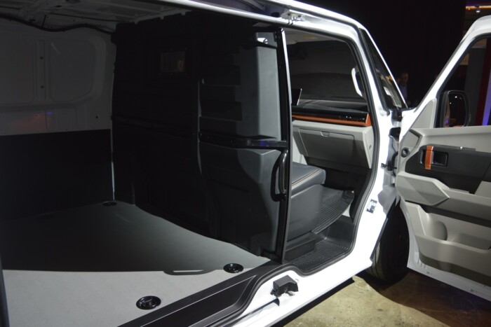 Új kínai márka keresi a magyarok kegyeit 10