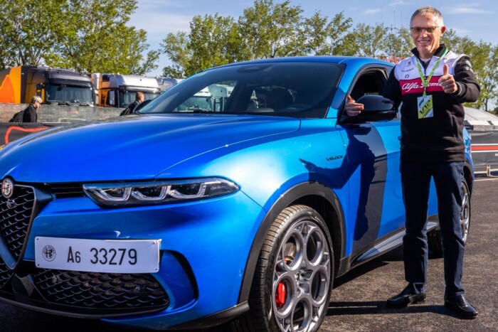 14 milliárdot kap a bukott cégvezető 1