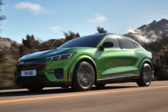 Újra kell tanulni az elektromos Mustang vezetését