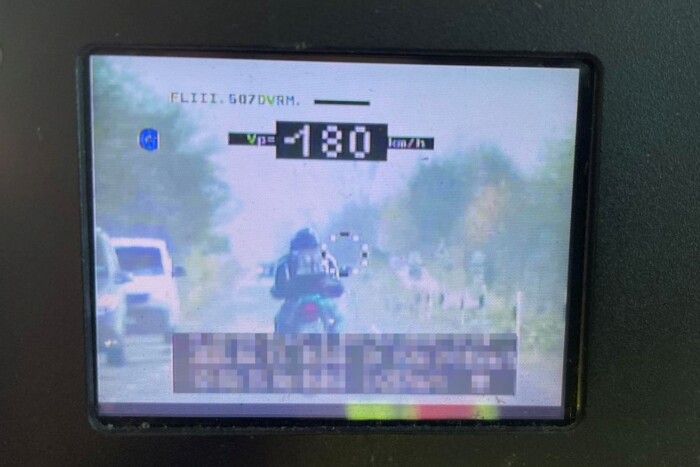 Meglódult a szabolcsi motoros, a rendőrök állították le 1 | Vezess Meglódult a szabolcsi motoros, a rendőrök állították le 1