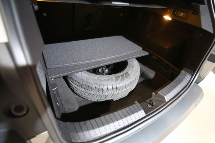 Nagyot mehet itthon a Dacia új családi autója 16