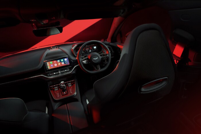 Új csúcsterepjáró az Aston Martinnál 11 | Vezess Új csúcsterepjáró az Aston Martinnál 11