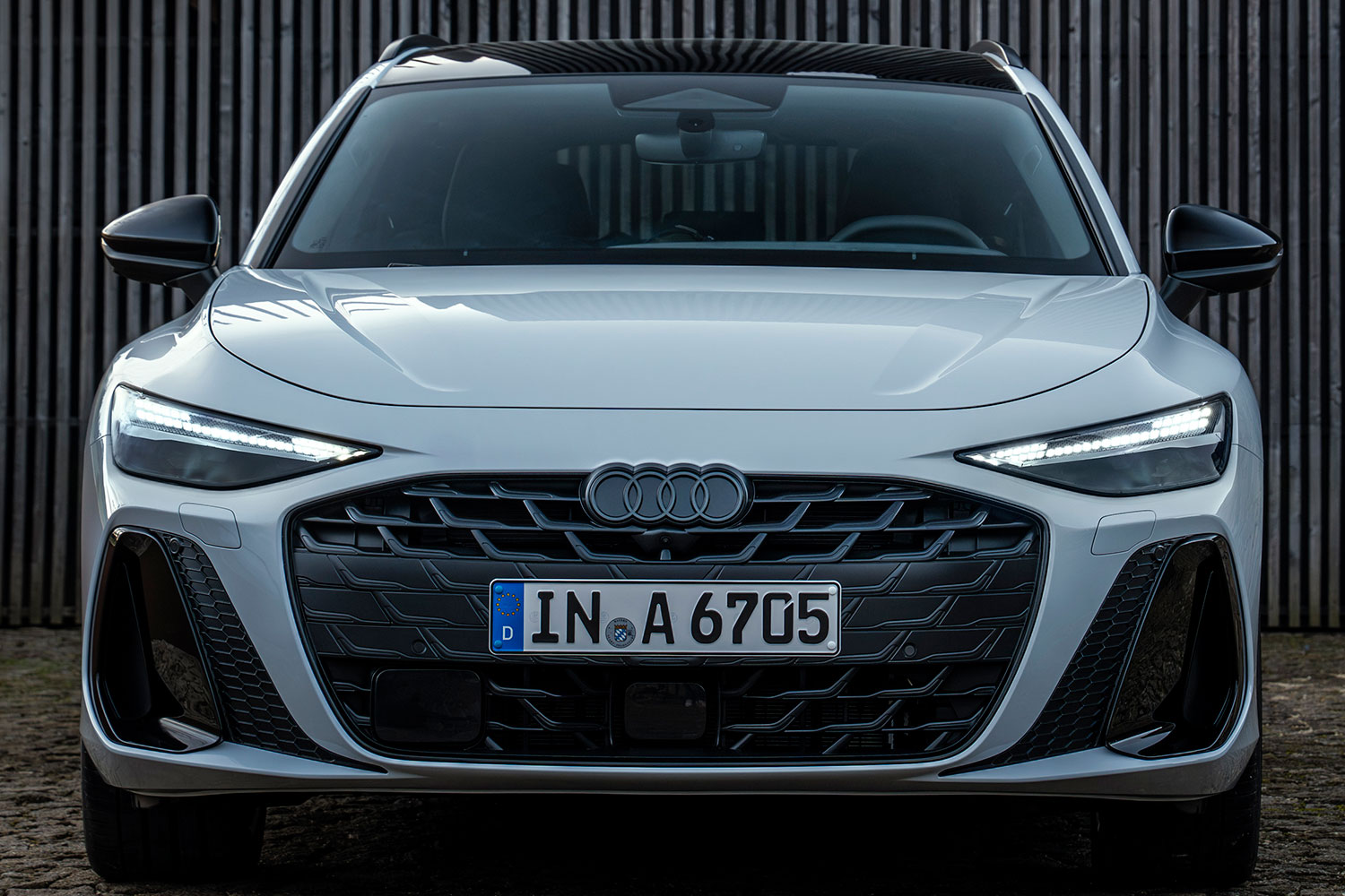 audi_a6_c9-57 | Vezess | Vezess