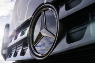 Csak száz darab készült ebből a Mercedes-ből 5 Csak száz darab készült ebből a Mercedes-ből 5