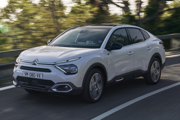 Széteső futóművek sodorhatnak bajba 13 | Vezess Széteső futóművek sodorhatnak bajba 13