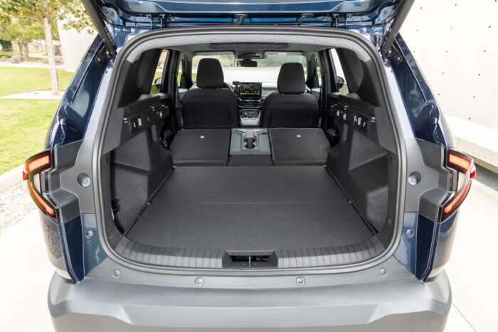 Nagyot mehet itthon a Dacia új családi autója 14