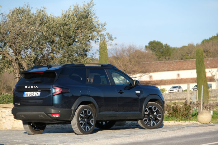 Nagyot mehet itthon a Dacia új családi autója 6