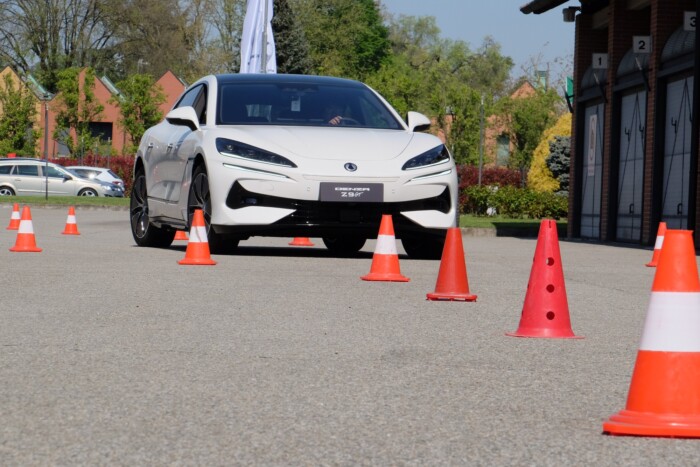 A prémiumkategória sem véd meg a kínai autótól 18