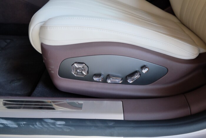 A prémiumkategória sem véd meg a kínai autótól 19