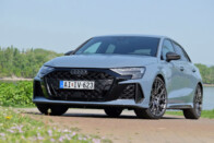 Beültünk a legújabb magyar autóba 15