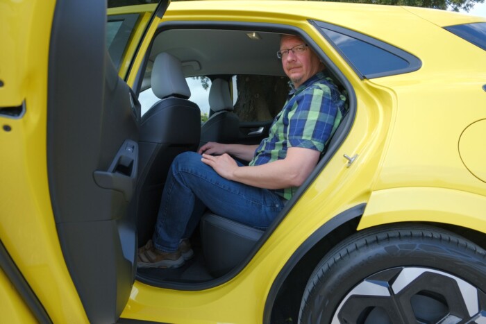 Ilyen villanyautóból kell sok, nem ezerlóerős szörnyekből 9