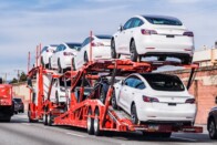 Óriásit zuhant a Tesla nyeresége, Musk már ígérget 1