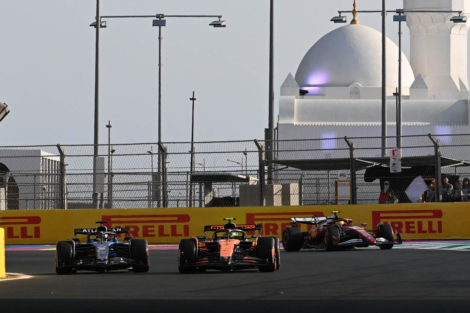 F1: A McLarennek is odavágott az Alpine az edzésen