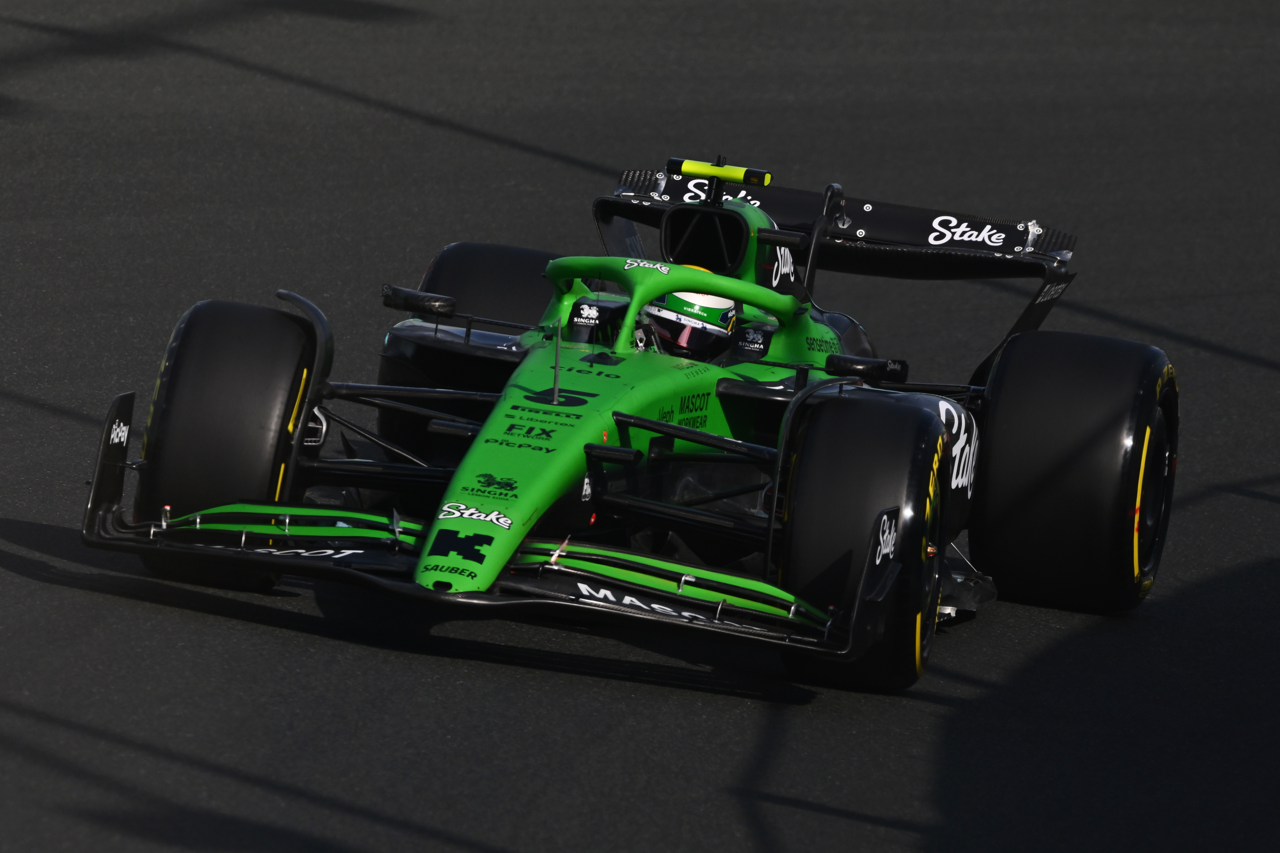 F1 Grand Prix of Saudi Arabia - Final Practice | Vezess | Vezess