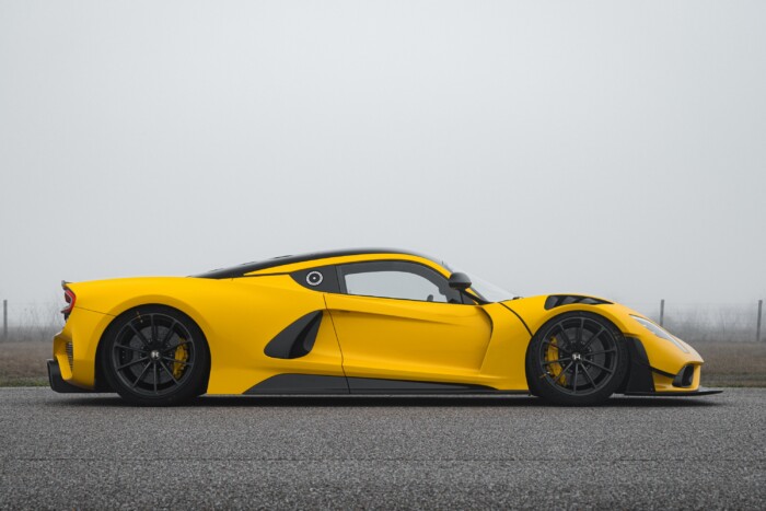 Készül a világ legerősebb benzinmotoros autója 8 | Vezess Készül a világ legerősebb benzinmotoros autója 8