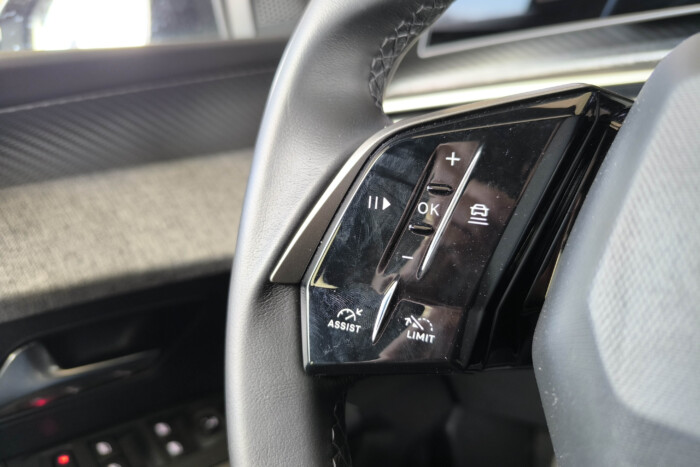 14 millióig nincs feltűnőbb autó a magyar nagycsaládoknak 17