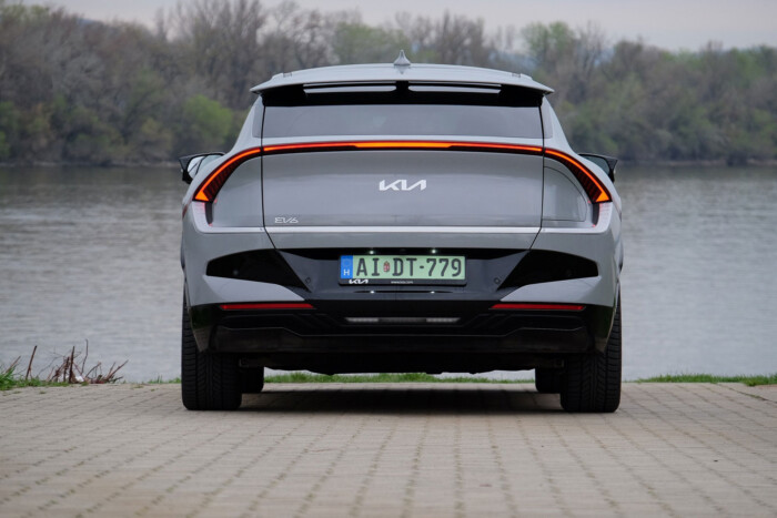Nincs para a megújult Kia EV6-ban 23