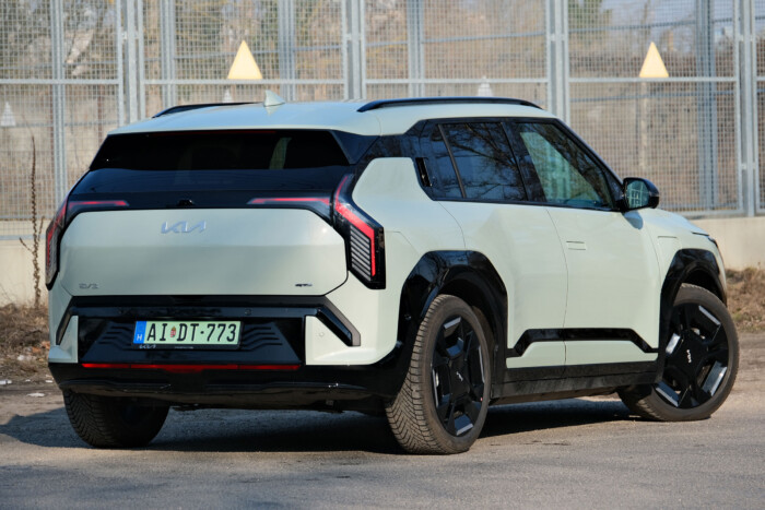 Jó ez az autó, csak megvenni nehéz 25