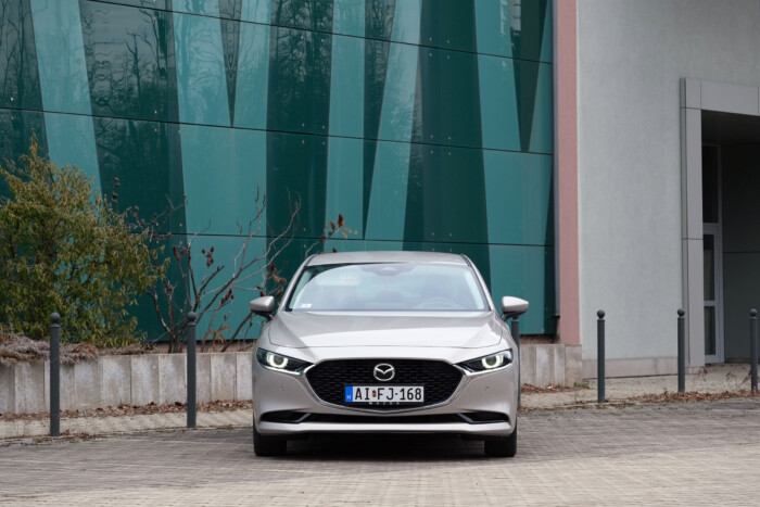 Igazából a nagy motor fogyaszt keveset? 24