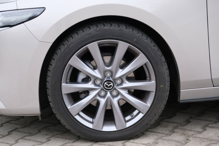 Igazából a nagy motor fogyaszt keveset? 23