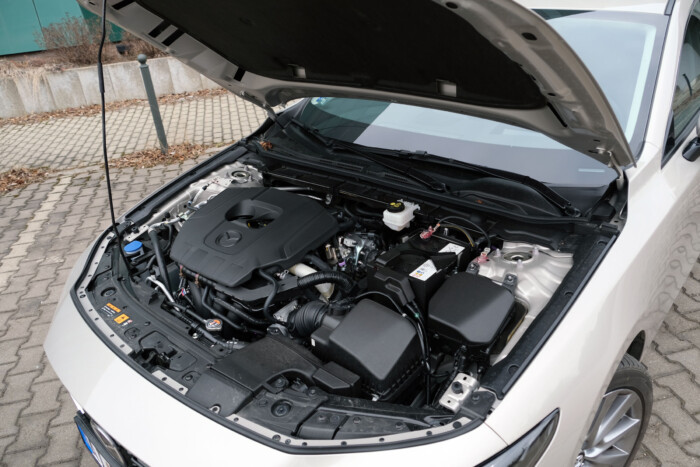 Igazából a nagy motor fogyaszt keveset? 15