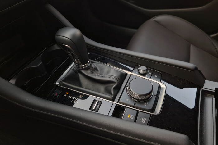 Igazából a nagy motor fogyaszt keveset? 21