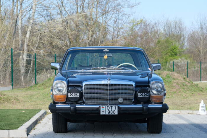 Mit keresnek luxusautók leszakadó magyar falvakban? 17