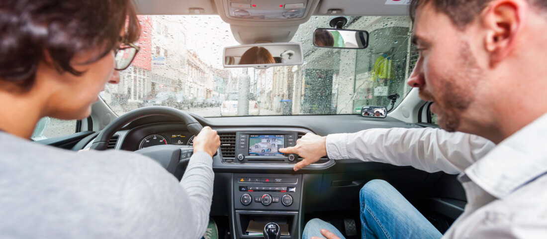 Eldőlt a vita: a nők vagy a férfiak vezetnek veszélyesebben?