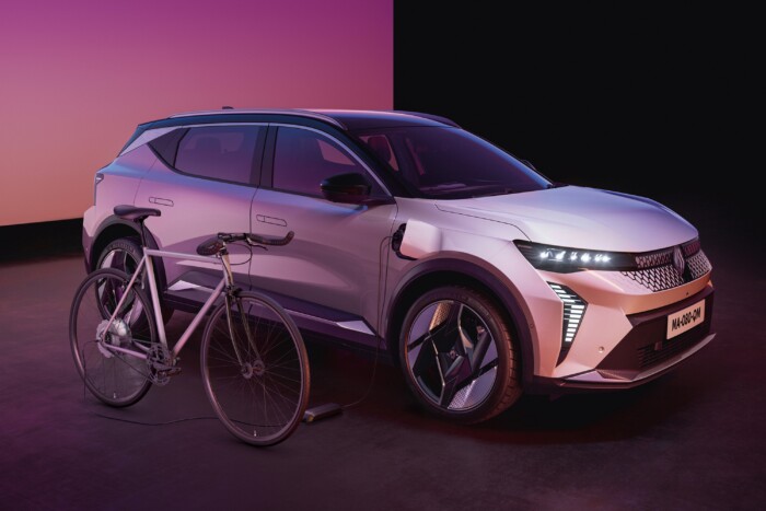 Bővül a klasszikus családi Renault tudása 6