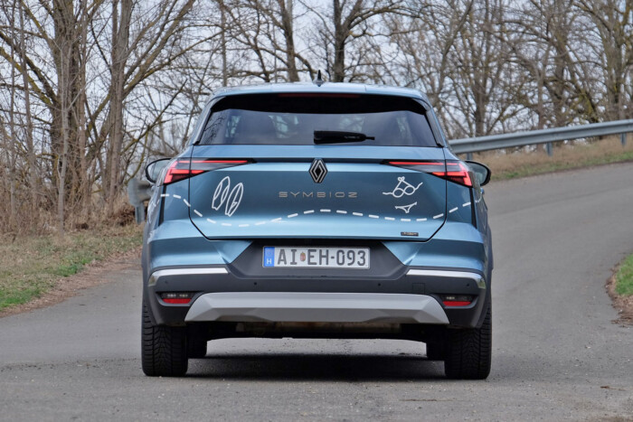 Józan méretű, takarékos családi mindenes 17