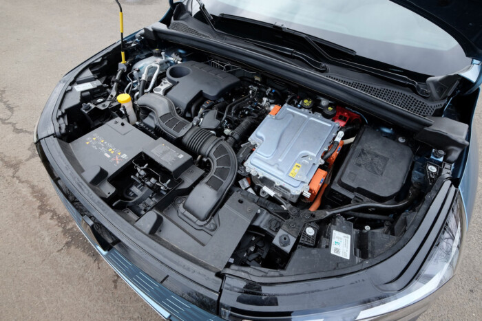 Józan méretű, takarékos családi mindenes 14