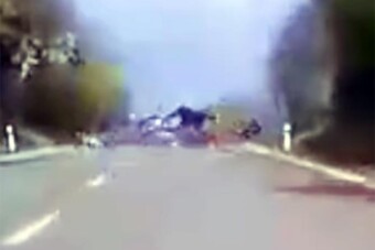 Másodszor is megszületett a vaddal ütköző motoros