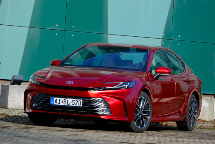 Fogyaszt úgy a hibrid, mint egy dízel? 19