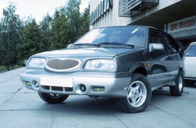 Ilyen volt egy menő tuningolt Lada az 1990-es években 2