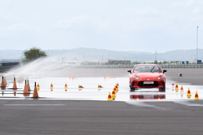 Olyan vezetői engedélyt szerezhetsz itthon, amilyet még soha 6