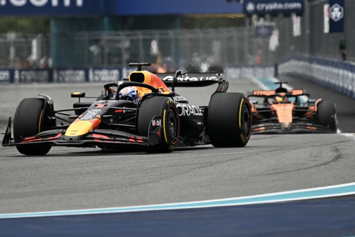 F1: Hatalmas McLaren-siker, civakodó Ferrarik Miamiban 6 | Vezess F1: Hatalmas McLaren-siker, civakodó Ferrarik Miamiban 6