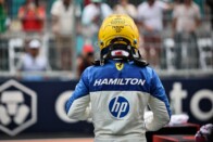 F1: Kidőlt az egyik sztárpilóta 2