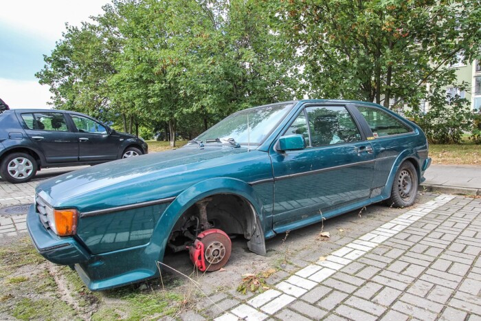 Mit tehetek, ha egy roncs elfoglalja a parkolóhelyet?