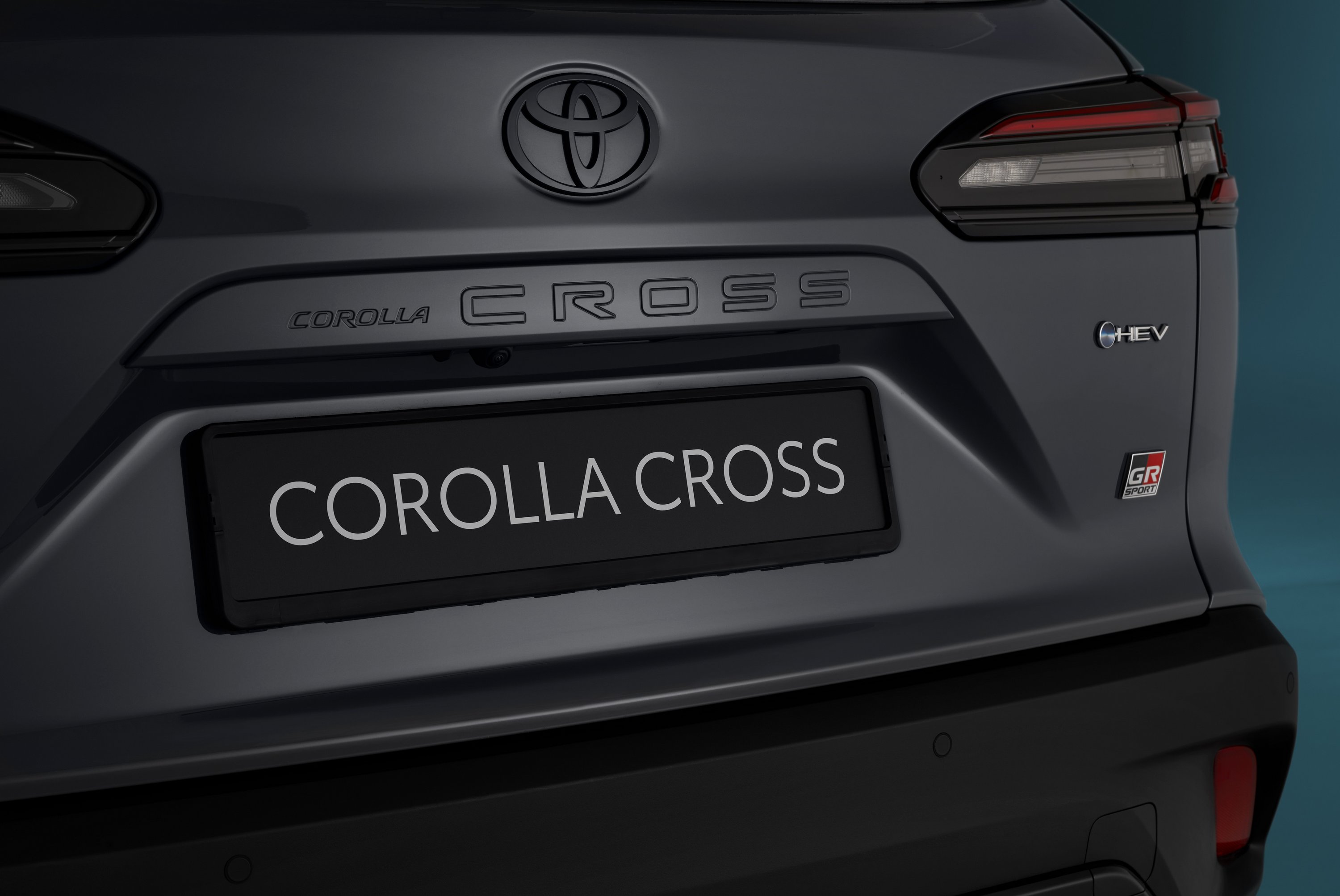 Dögösíti családi SUV-ját a Toyota 6