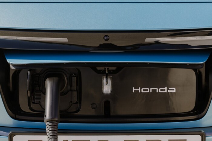 Villanyautók helyett hibrideket gyártana a Honda 7