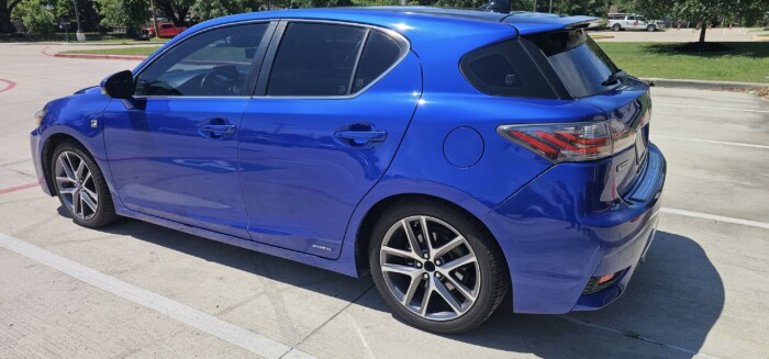 Modern és tele elektronikával, mégis simán futott 1,6 millió kilométert ez az autó 2 | Vezess Modern és tele elektronikával, mégis simán futott 1,6 millió kilométert ez az autó 2