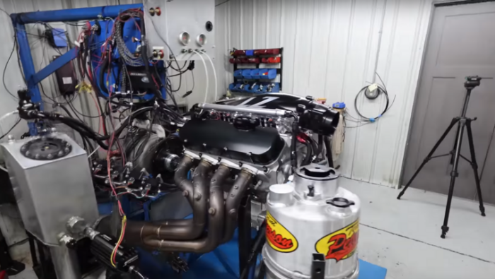 Már működik a legőrültebb drift-BMW motorja 1