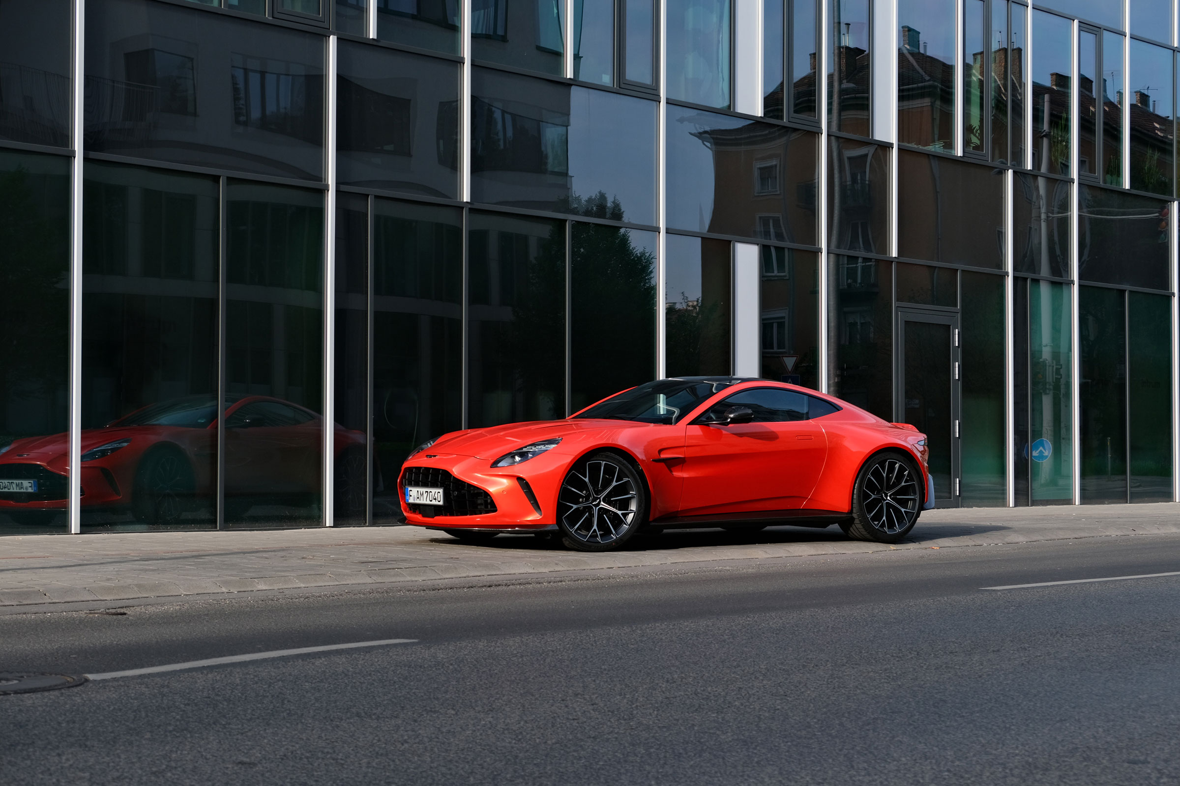 astonmartinvantage_kulsok-7 | Vezess